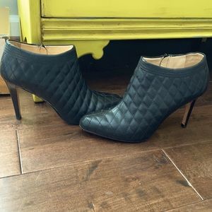Anne Klein Booties size 8.5